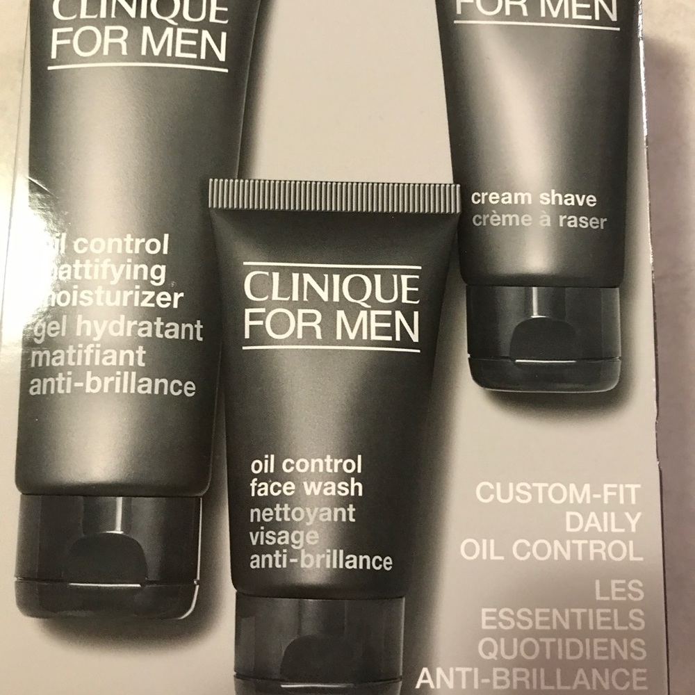 Clinique For Men Custom-Fit Daily Oil Control